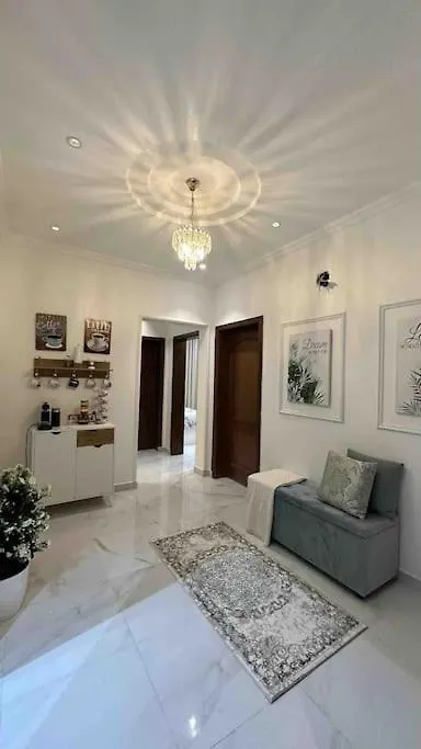Luxury Apartment - Prince Majed Park Cidde