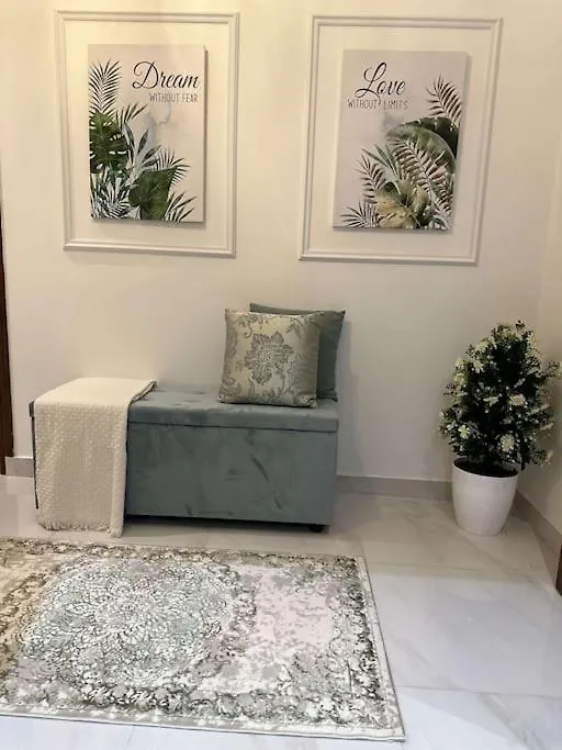 Luxury Apartment - Prince Majed Park Cidde